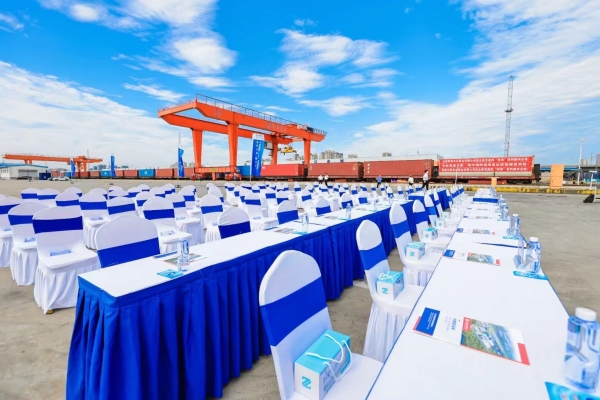 安徽首趟“跨两海”中欧班列（合肥）启航仪式！